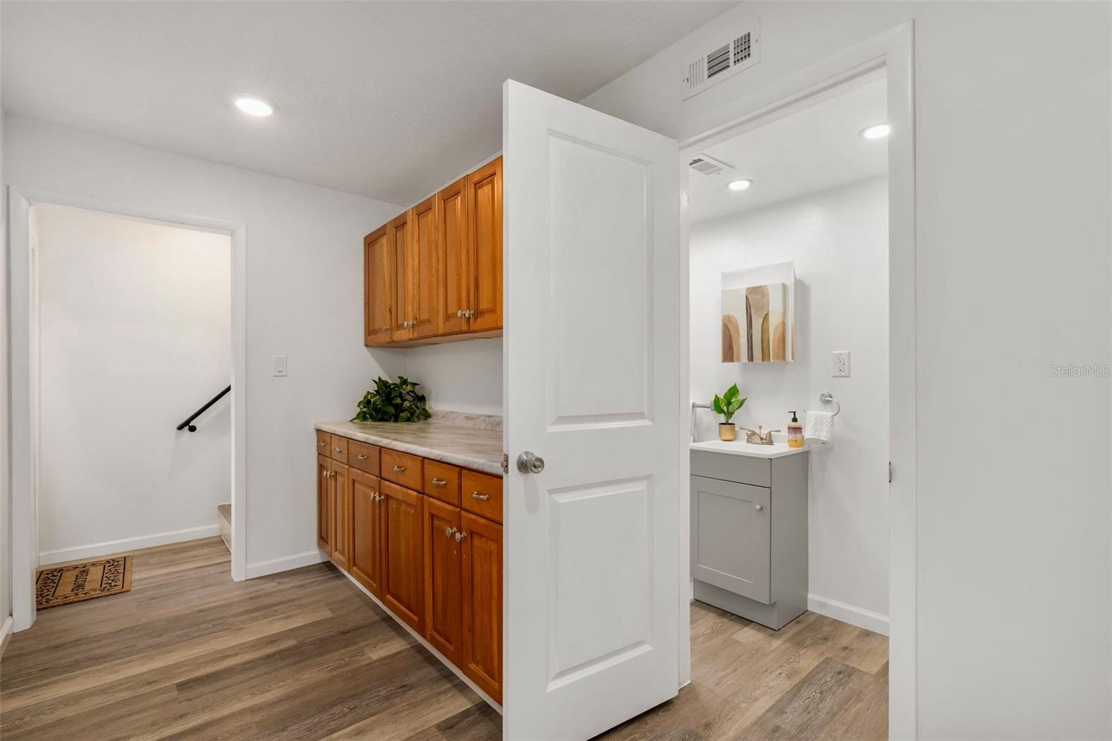 Image 16 of 30 For 1604 7th Street