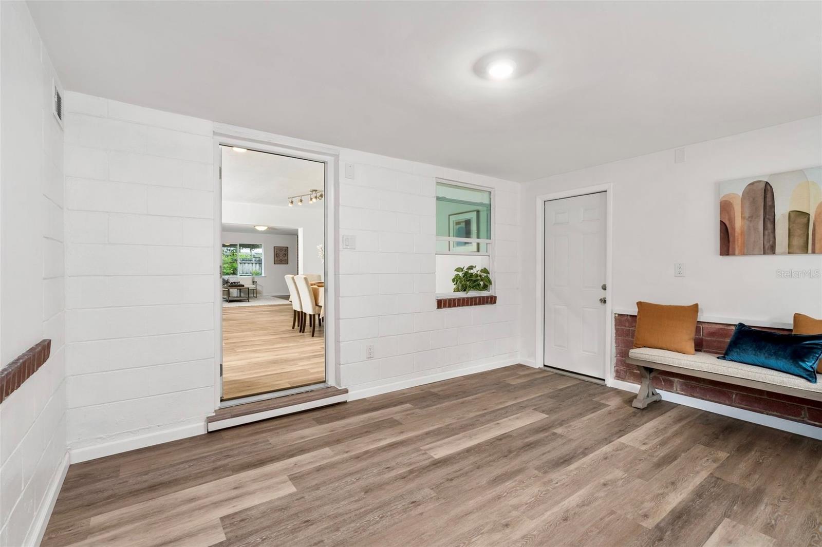 Image 3 of 30 For 1604 7th Street