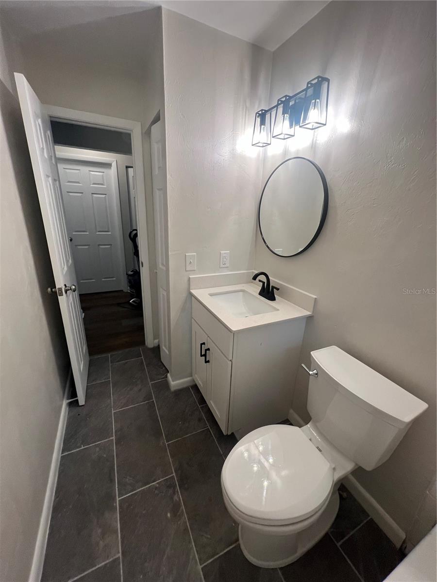 Image 16 of 18 For 25131 3rd Avenue