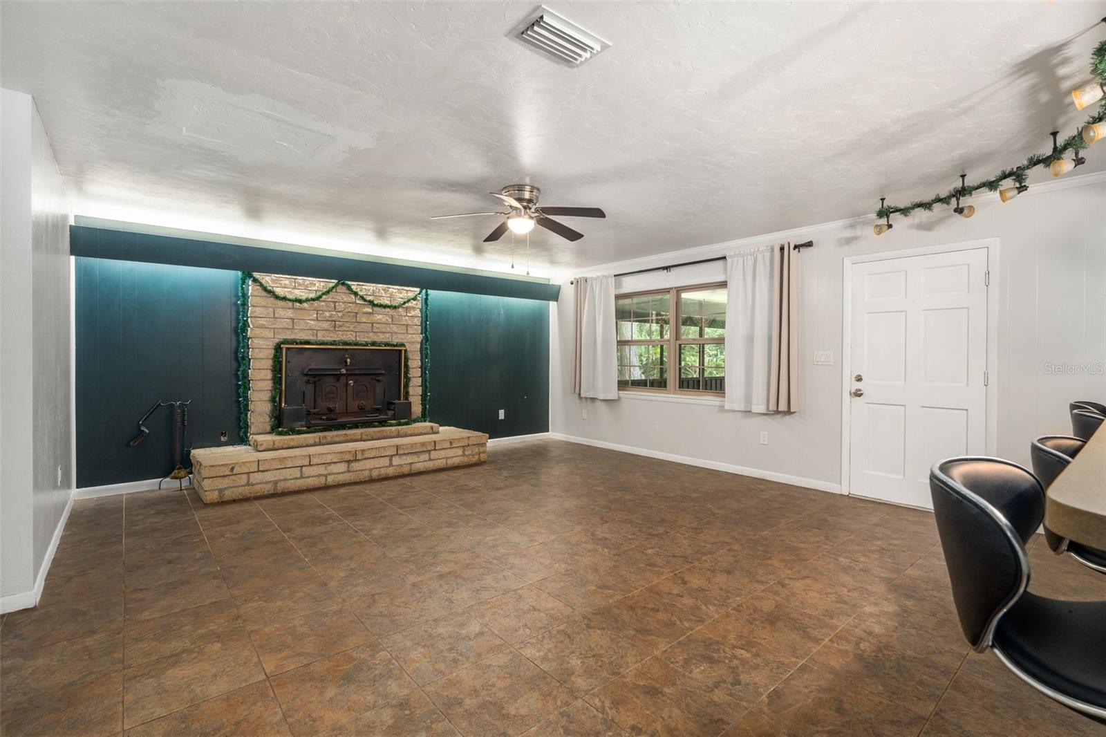 Image 11 of 25 For 5 28th Terrace