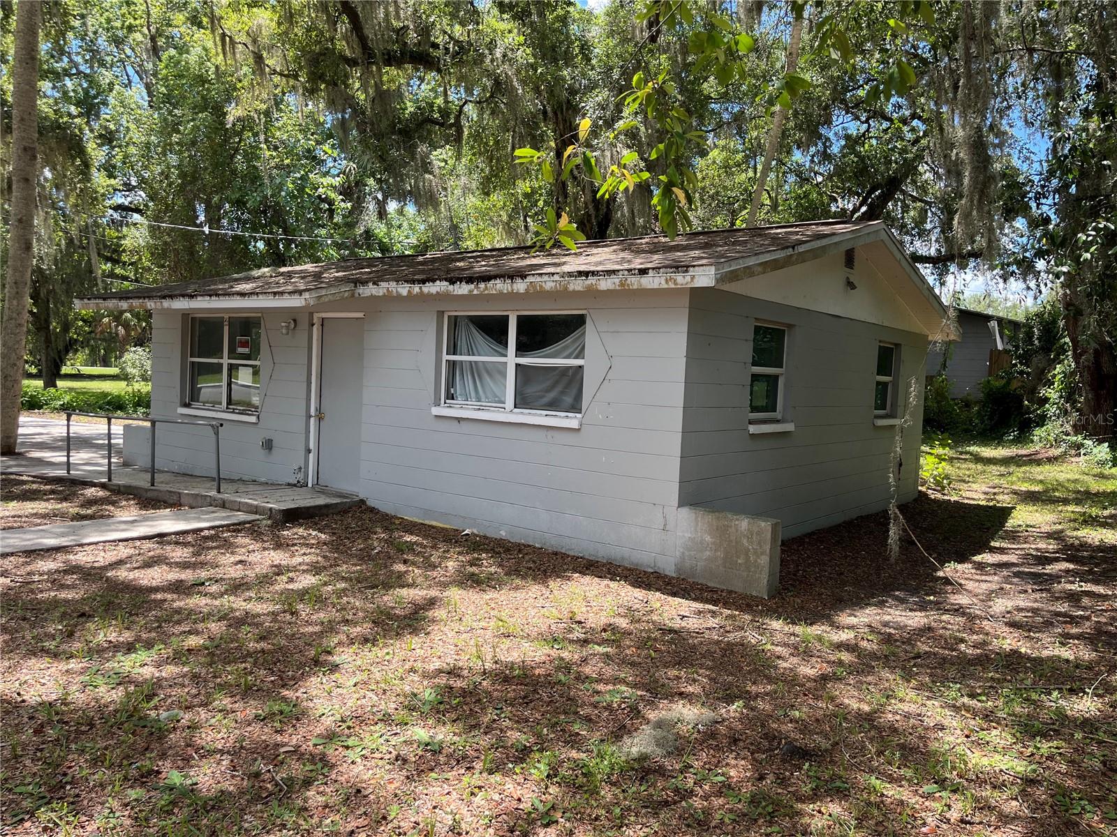 Image 2 of 16 For 654 2nd Street
