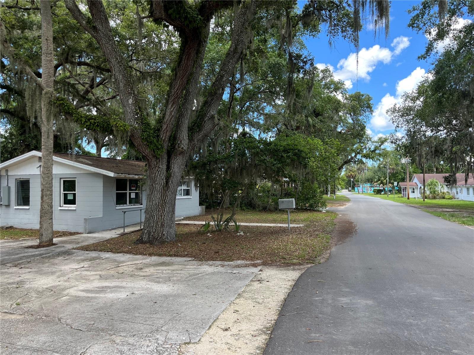 Image 9 of 16 For 654 2nd Street