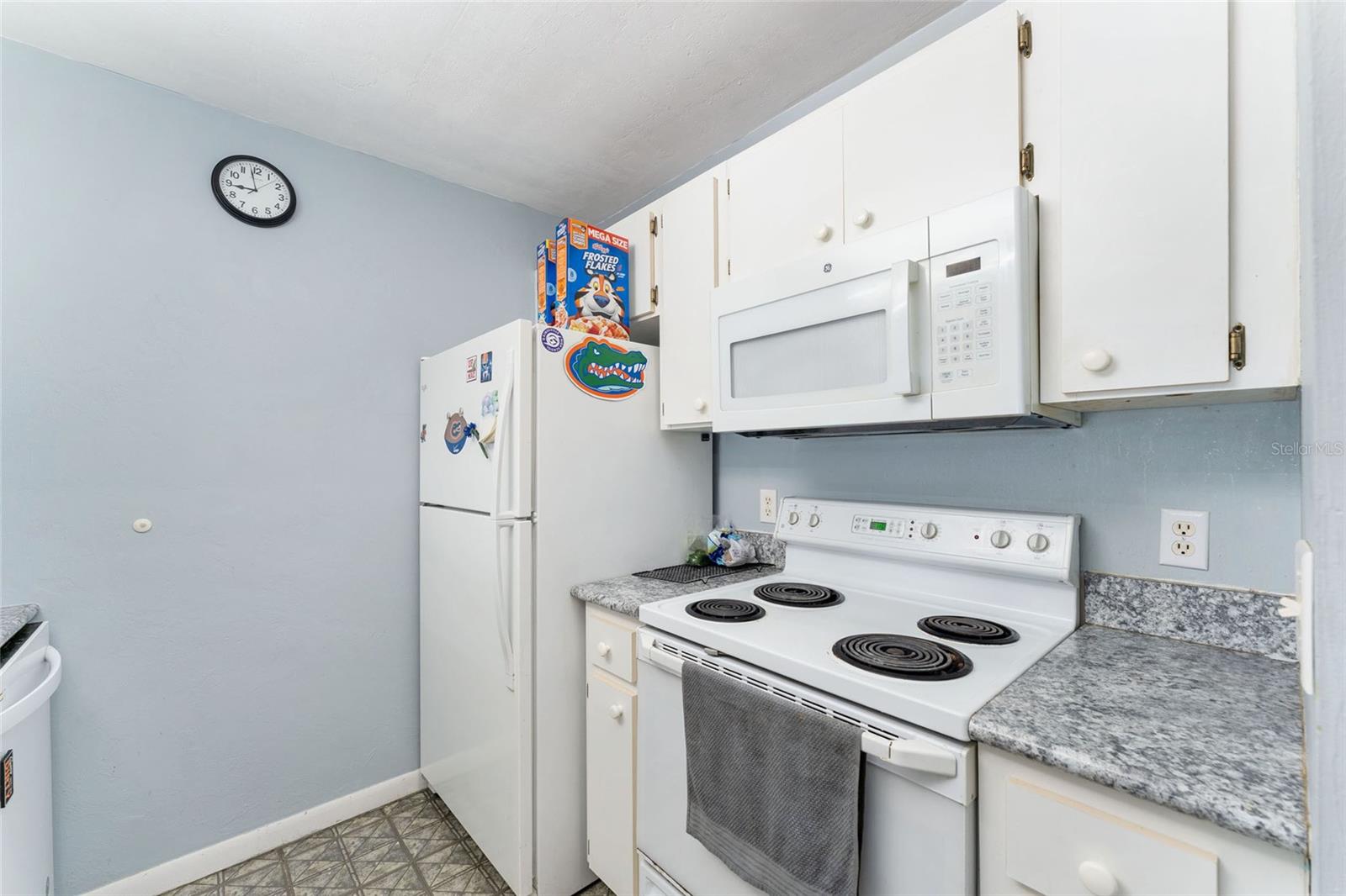 Image 18 of 42 For 3800 20th Avenue 210