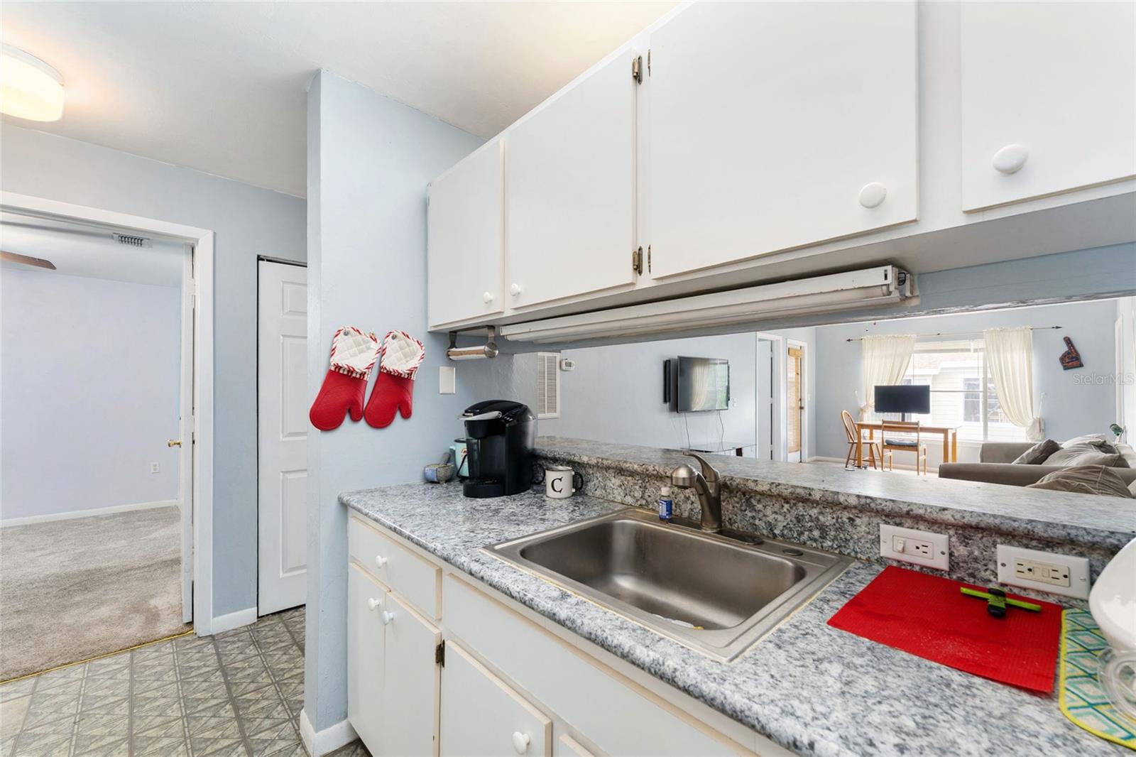 Image 19 of 42 For 3800 20th Avenue 210