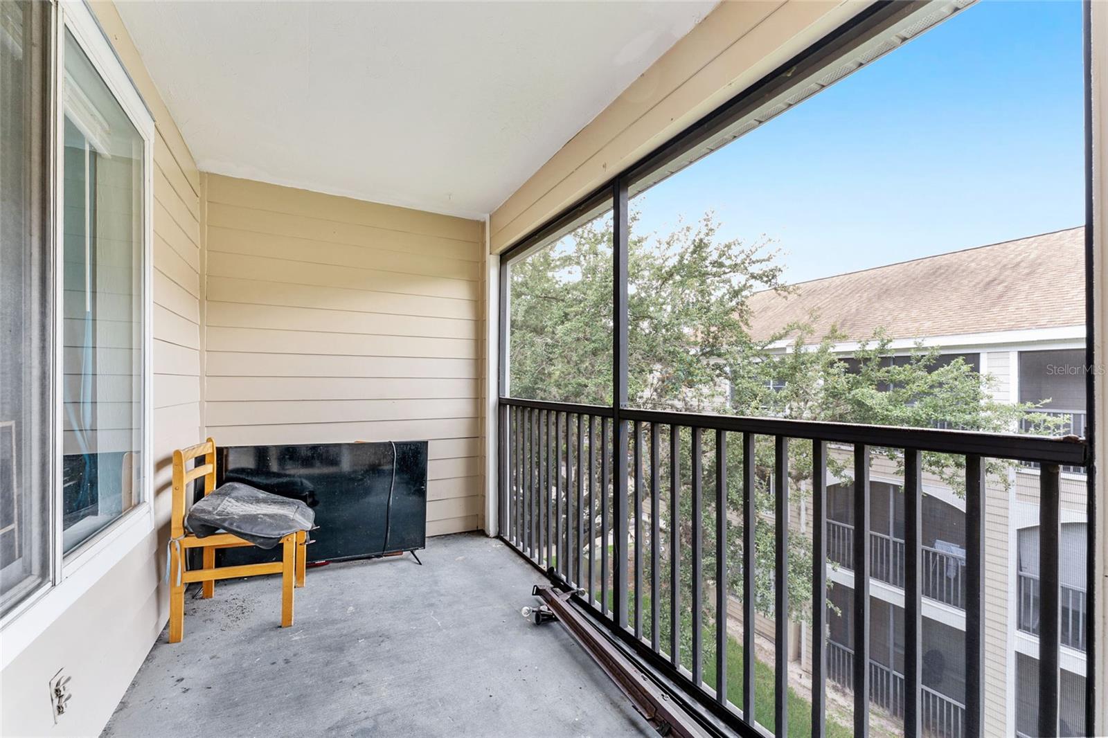 Image 39 of 42 For 3800 20th Avenue 210