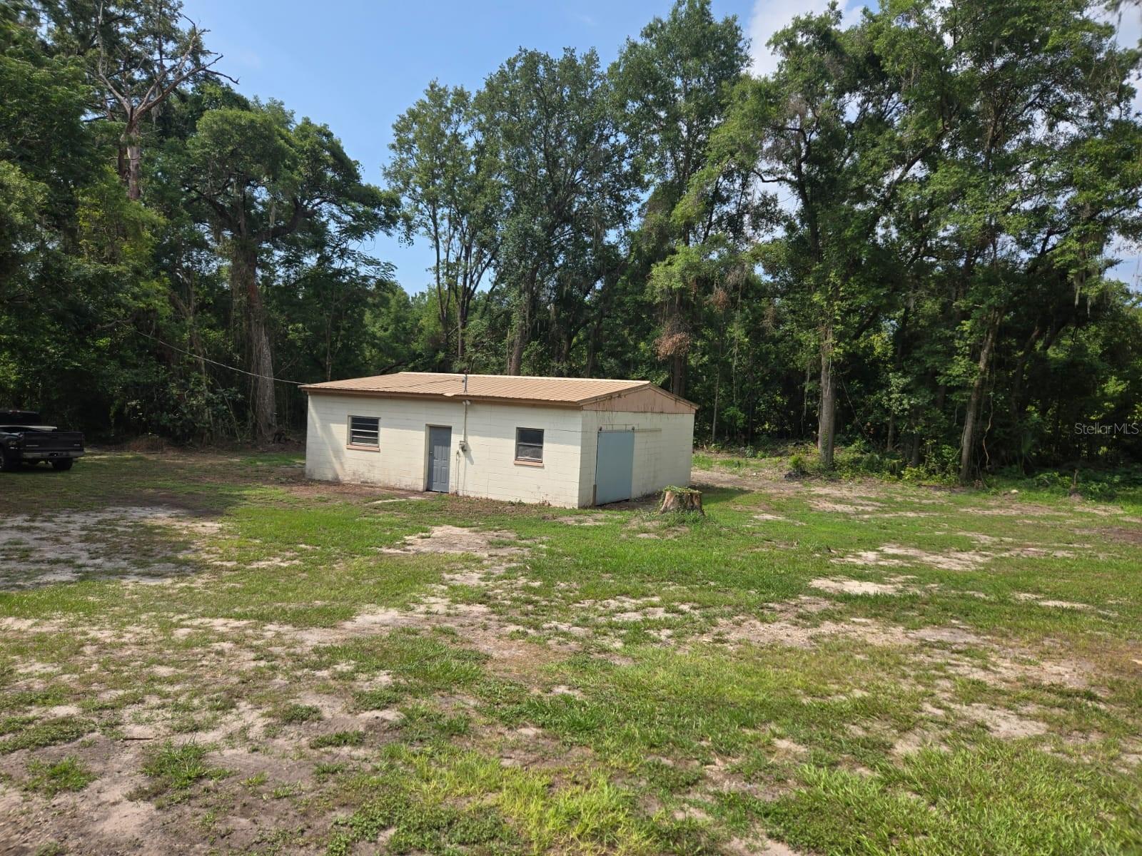 Image 12 of 33 For 18566 242nd Street
