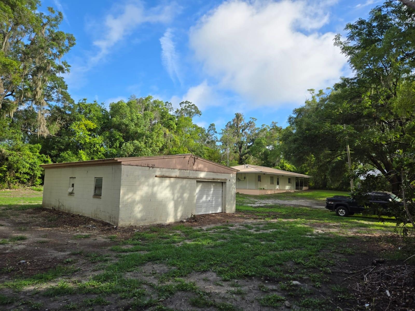 Image 14 of 33 For 18566 242nd Street
