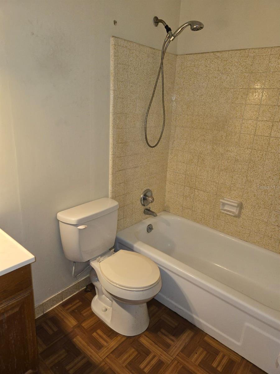 Image 20 of 33 For 18566 242nd Street
