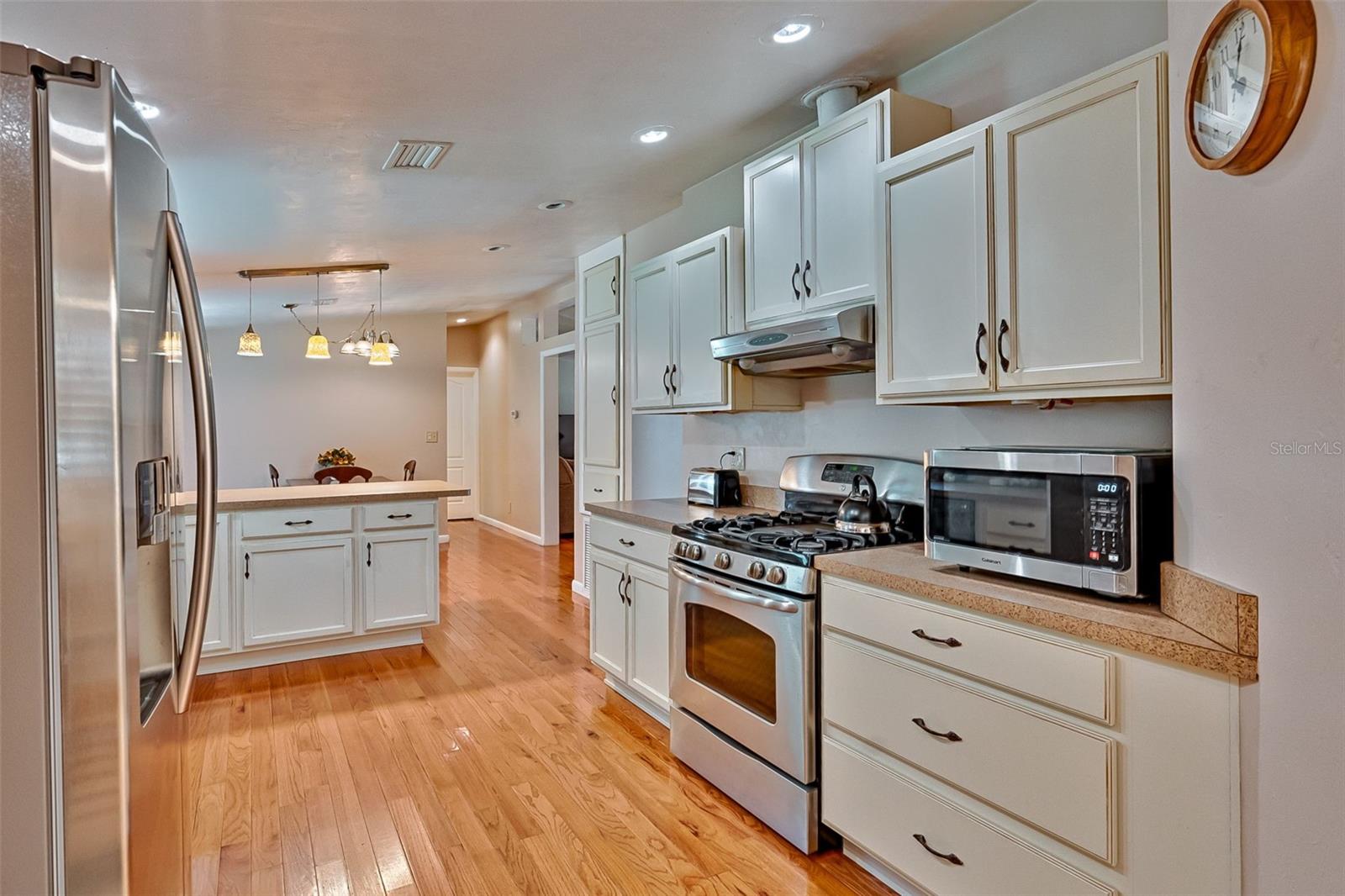 Image 14 of 66 For 9810 132nd Street