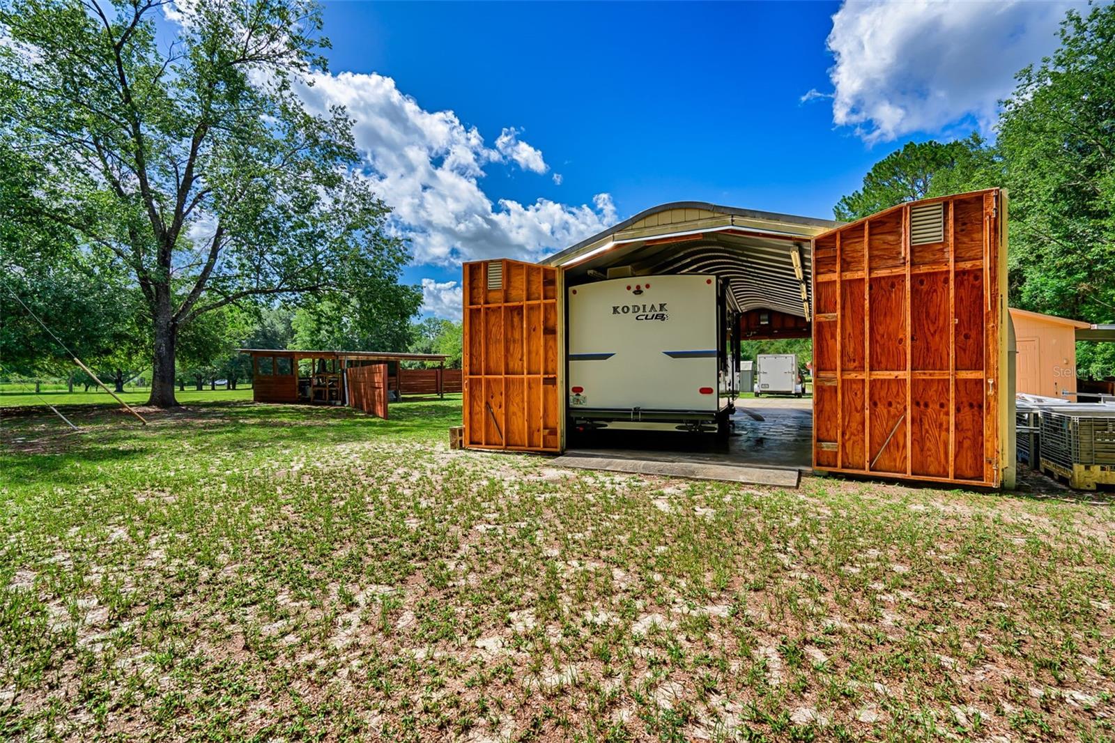 Image 40 of 66 For 9810 132nd Street