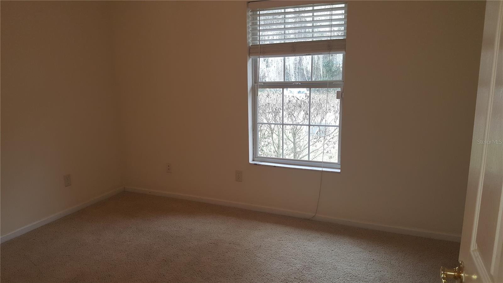 Image 6 of 10 For 428 96th Way
