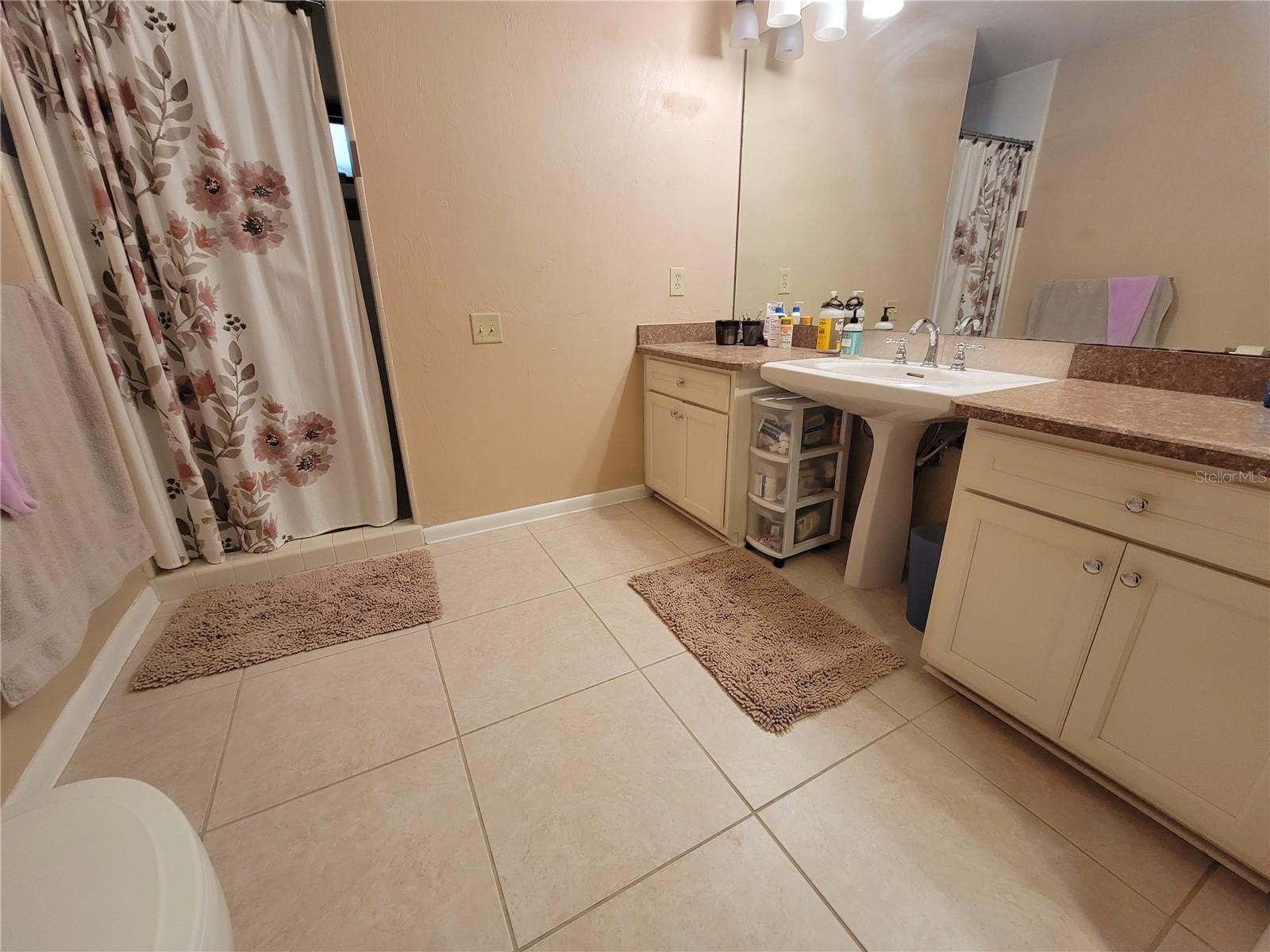 Image 15 of 23 For 2015 38th Drive