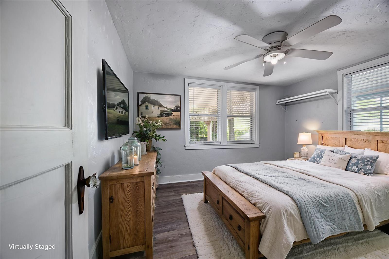 Image 21 of 42 For 626 33rd Avenue