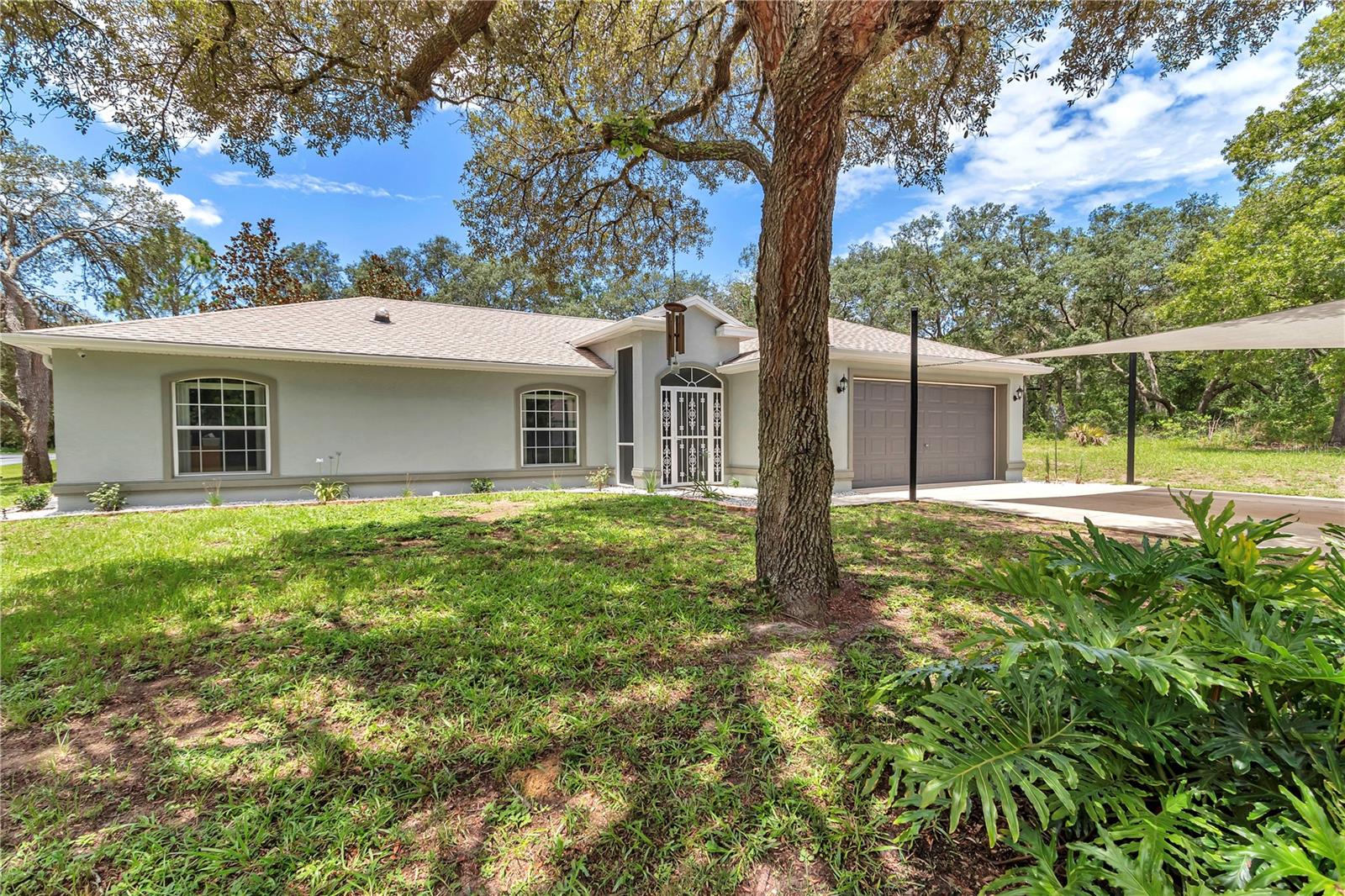 Listing photo id 15 for 8198 Brook Way
