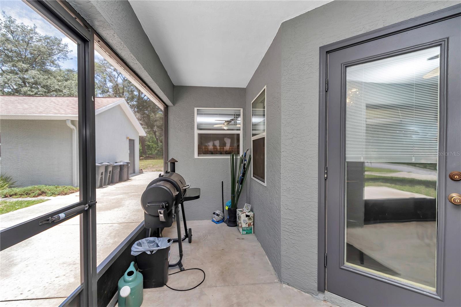 Listing photo id 34 for 8198 Brook Way