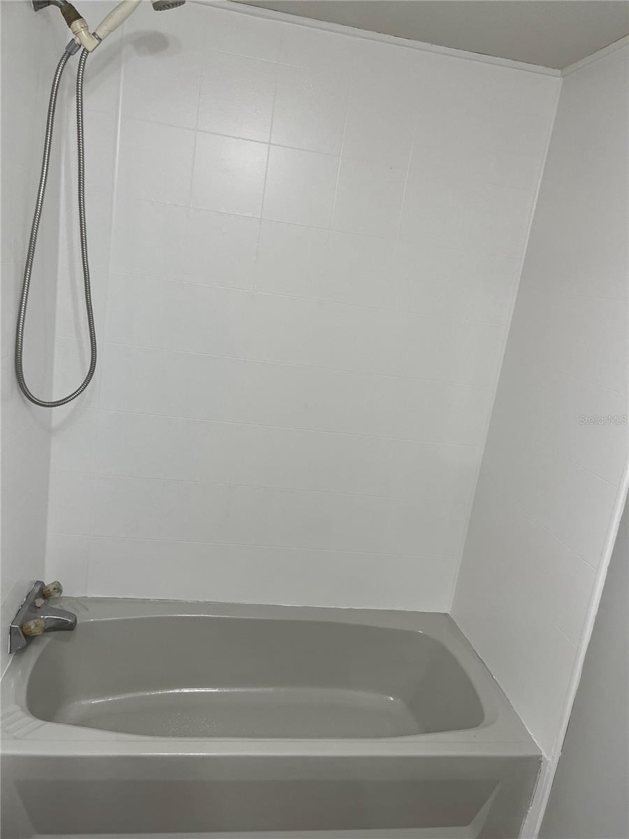 Image 10 of 18 For 11971 Campwest Drive