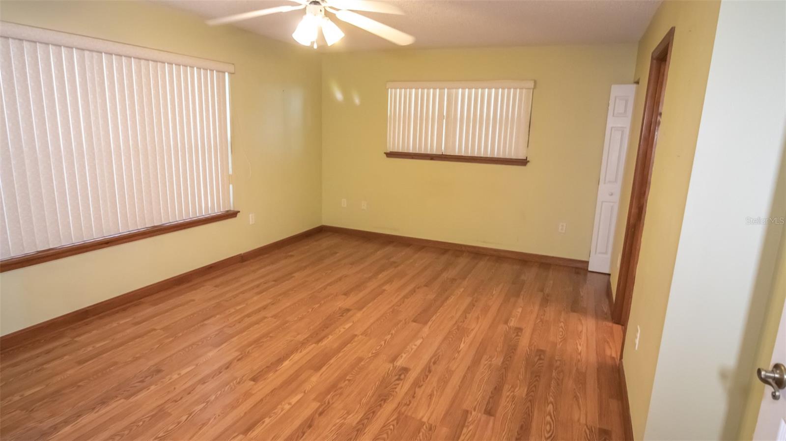 Image 14 of 34 For 7925 221st Street