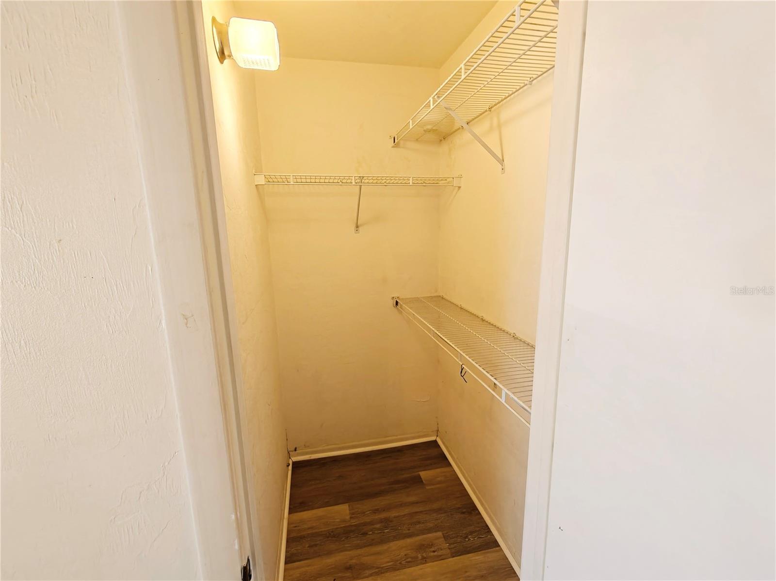 Image 21 of 21 For 4000 23rd Street 5-207 Room