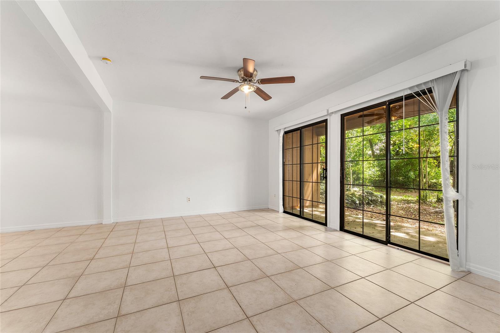 Image 11 of 26 For 917 56th Terrace