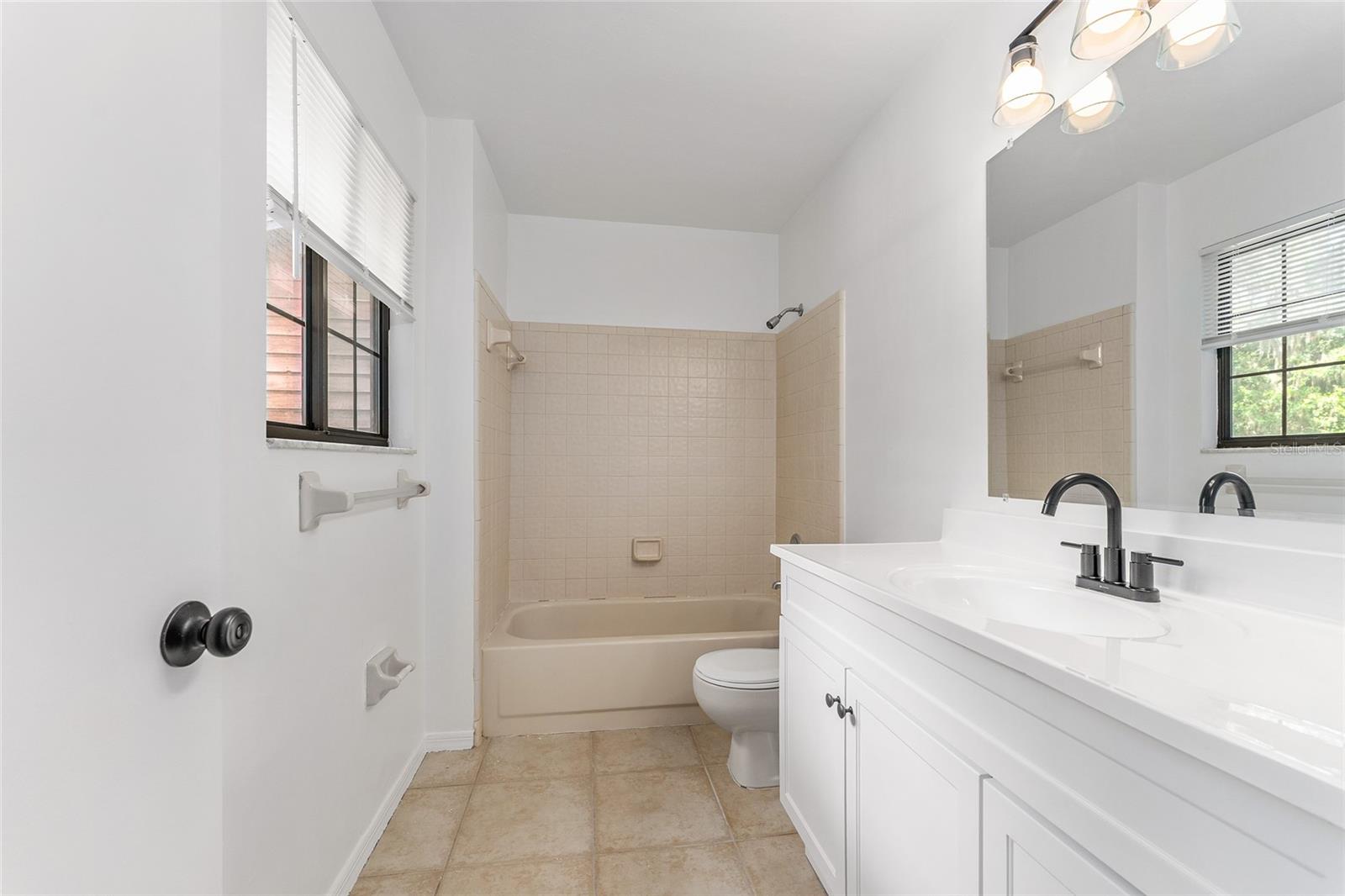 Image 20 of 26 For 917 56th Terrace