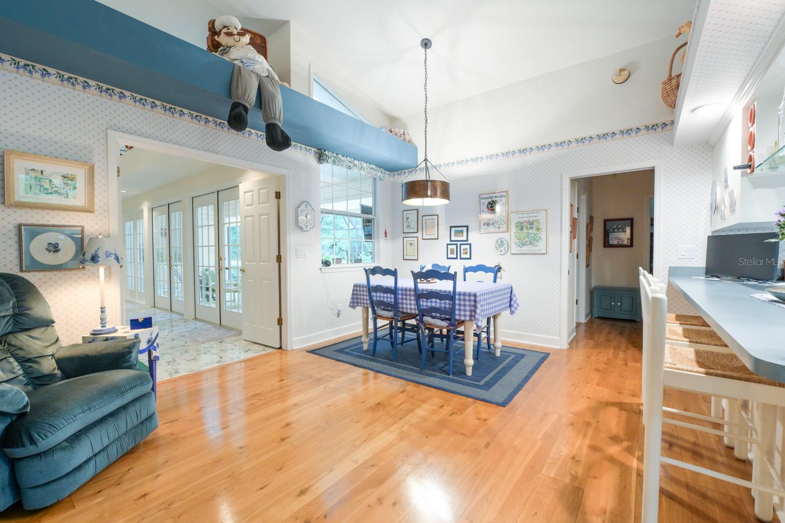 Image 30 of 38 For 9417 53rd Lane