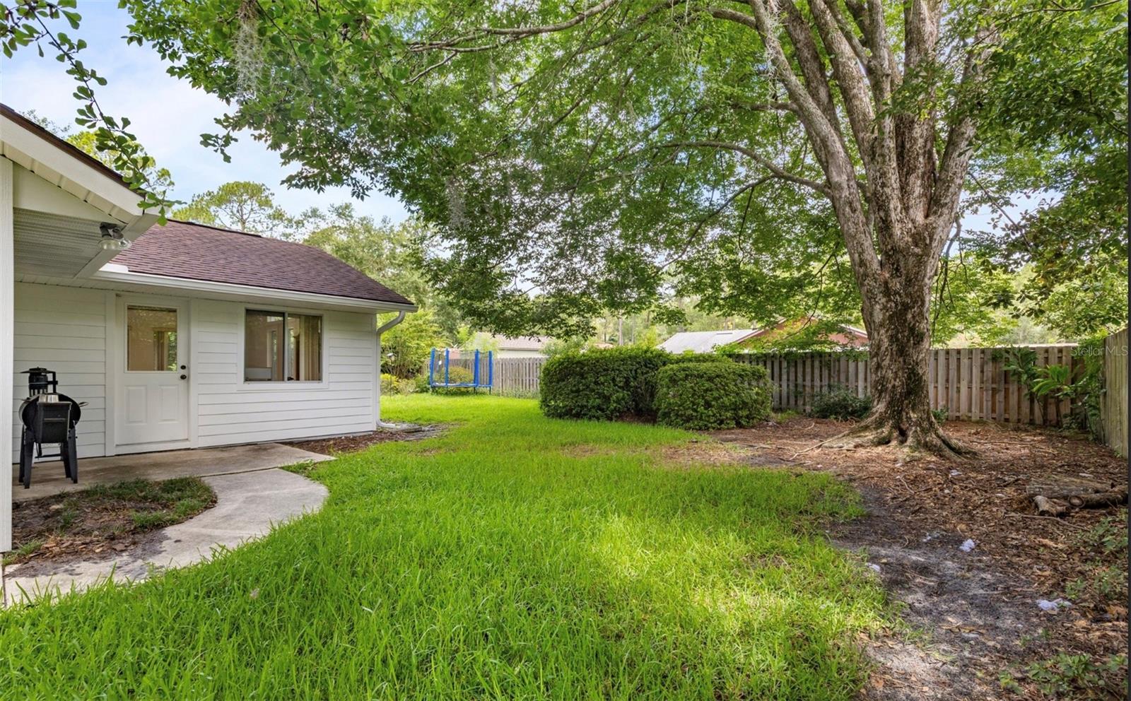 Image 19 of 23 For 4520 43rd Place