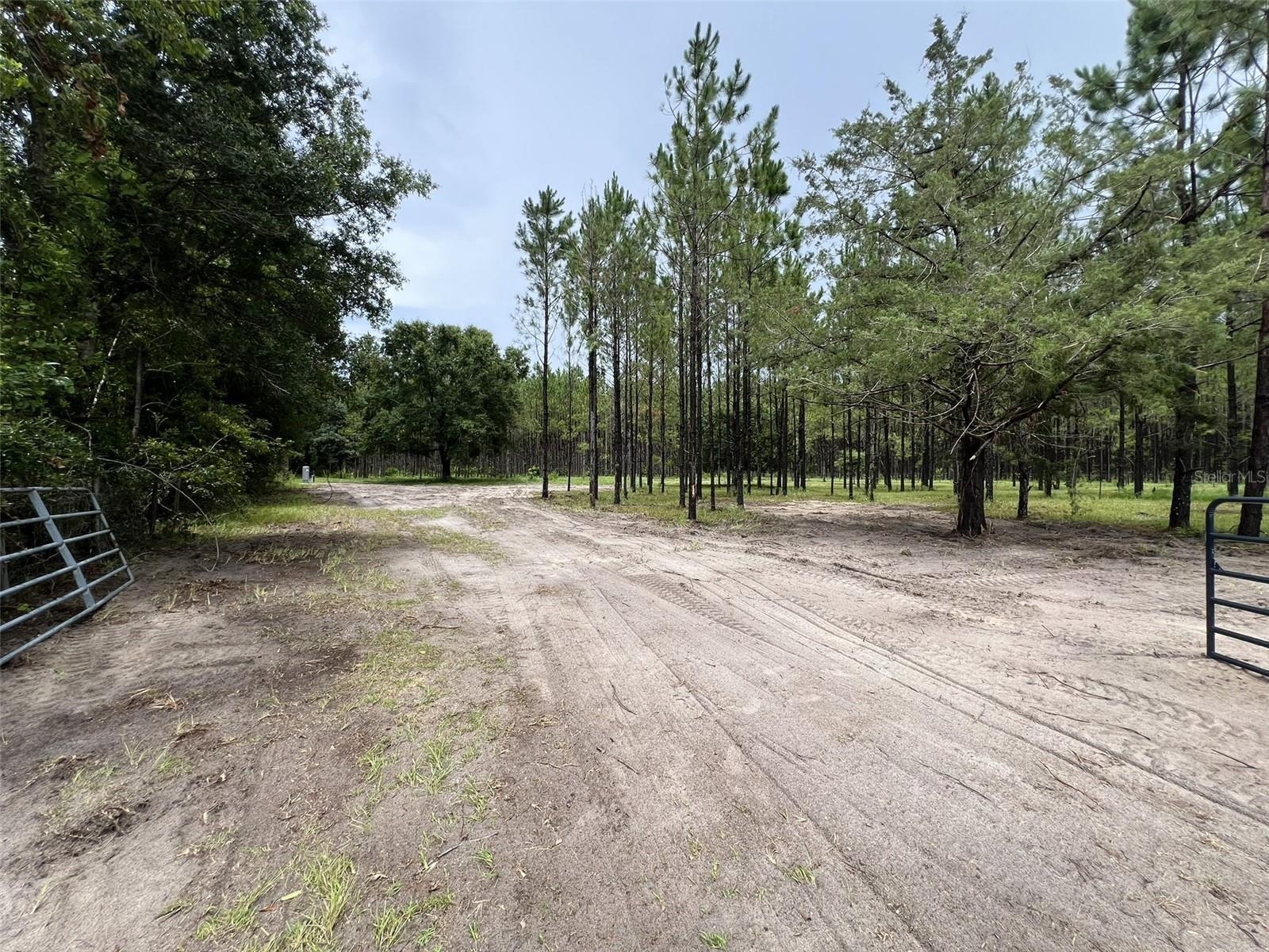 Image 4 of 23 For 1101 340 Highway