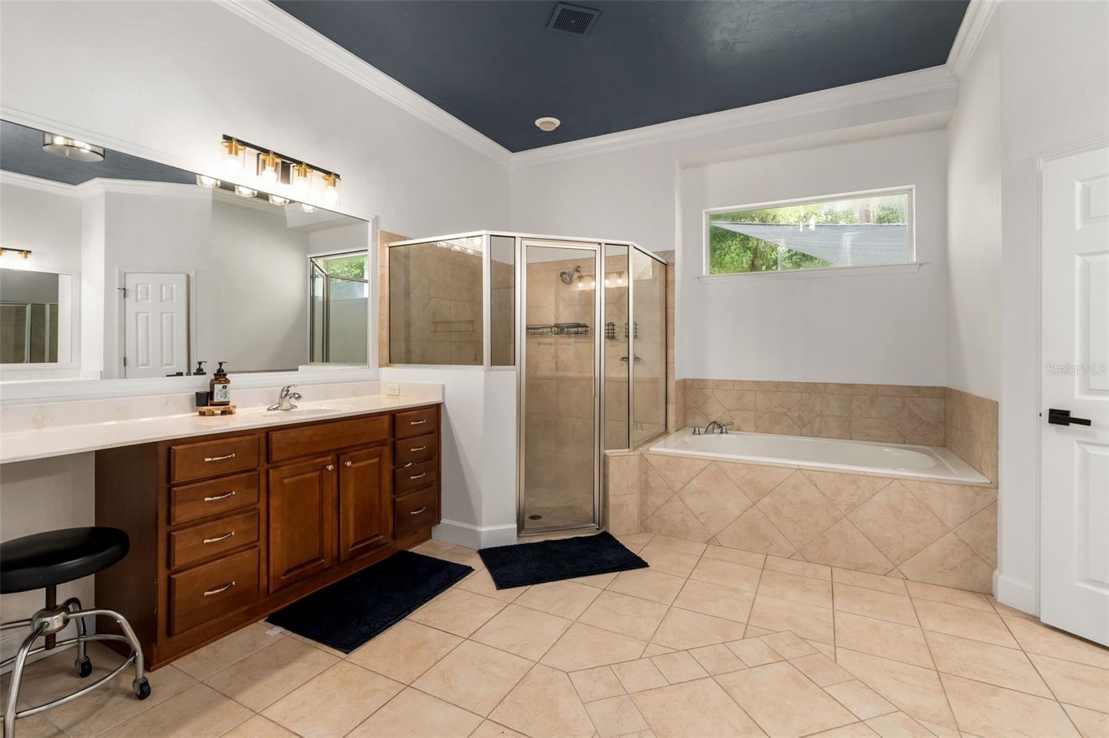 Image 22 of 40 For 6326 90th Street