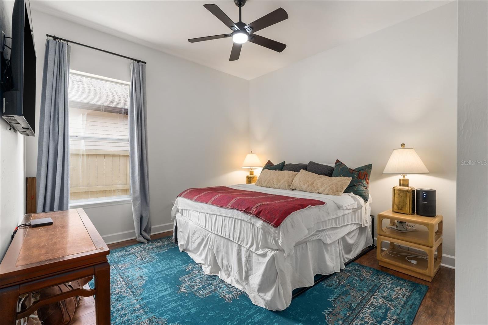 Image 24 of 40 For 6326 90th Street