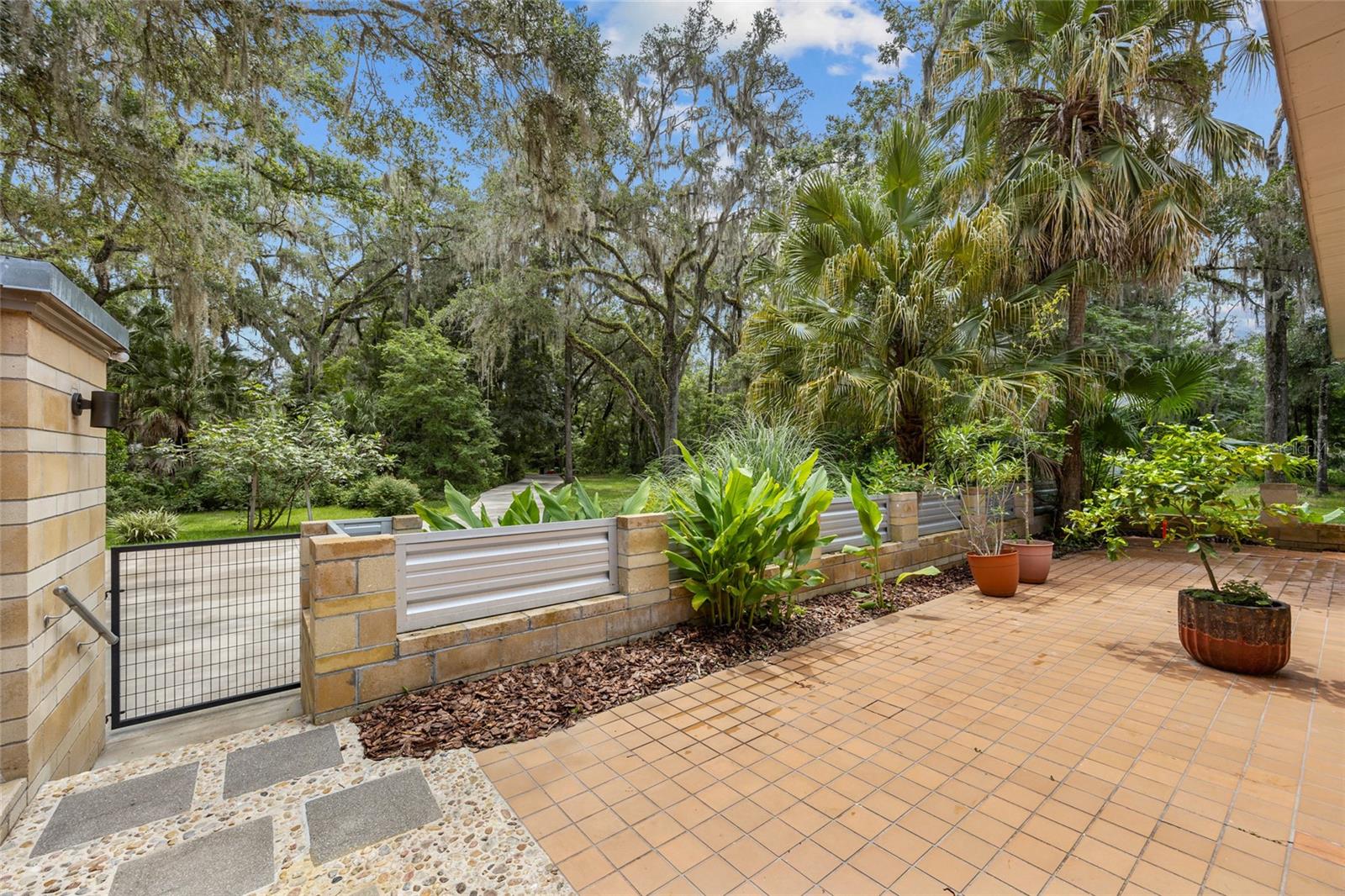 Image 5 of 49 For 32 43rd Terrace