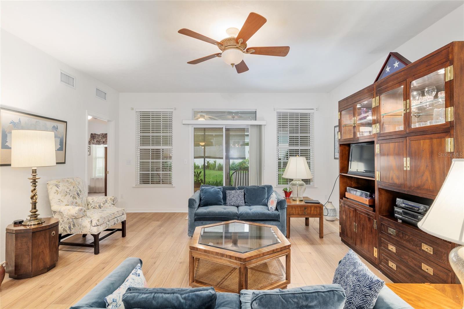 Image 4 of 79 For 10518 28th Lane