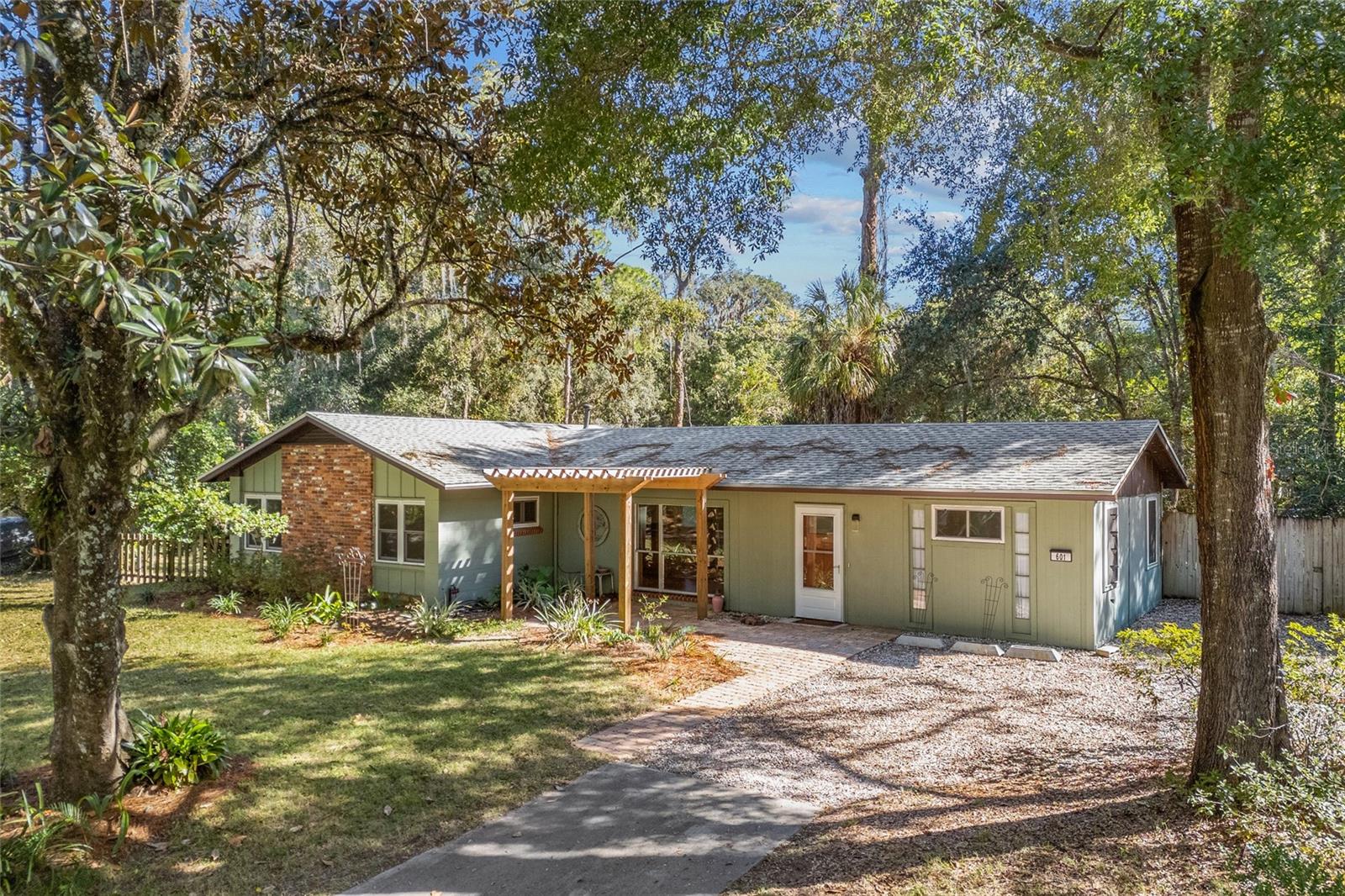 Image 29 of 36 For 601 36th Drive