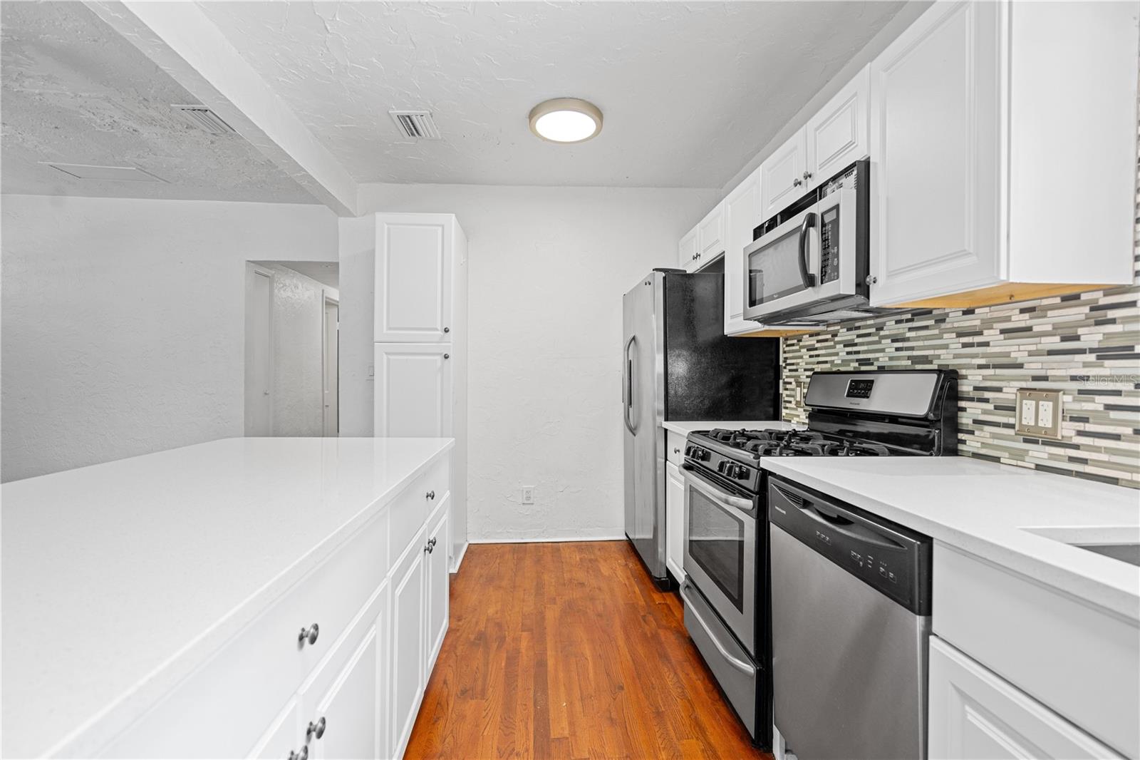 Image 6 of 21 For 1316 9th Street