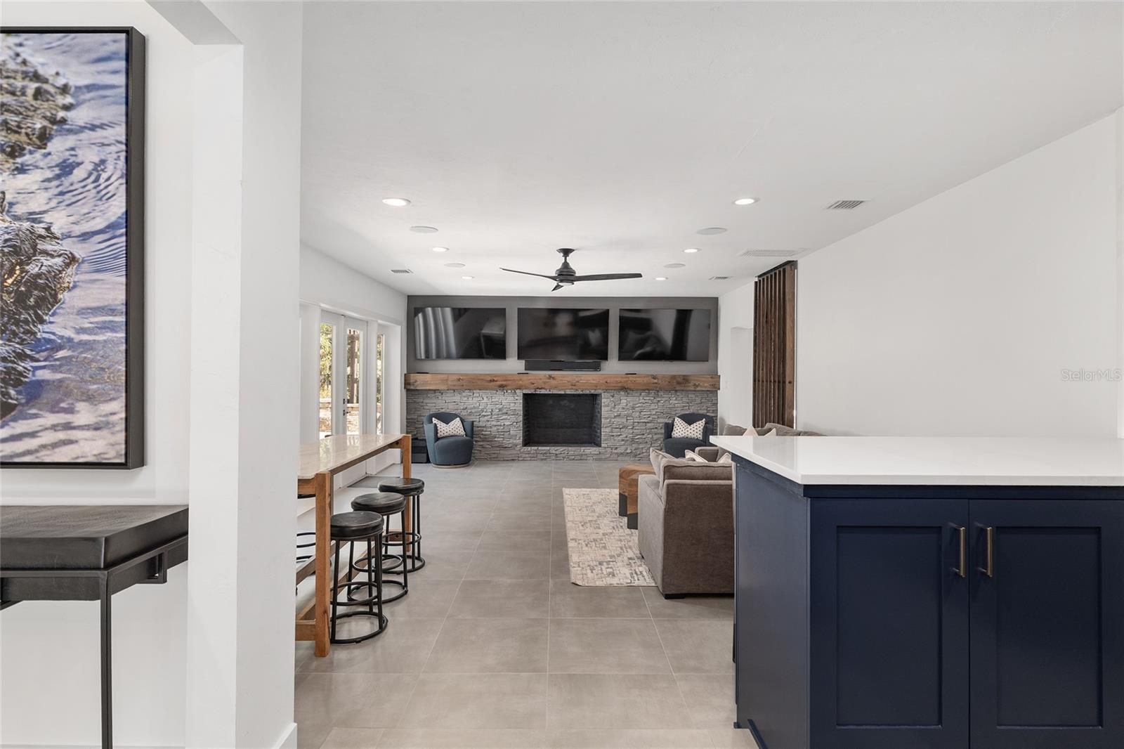 Image 16 of 68 For 601 23rd Street