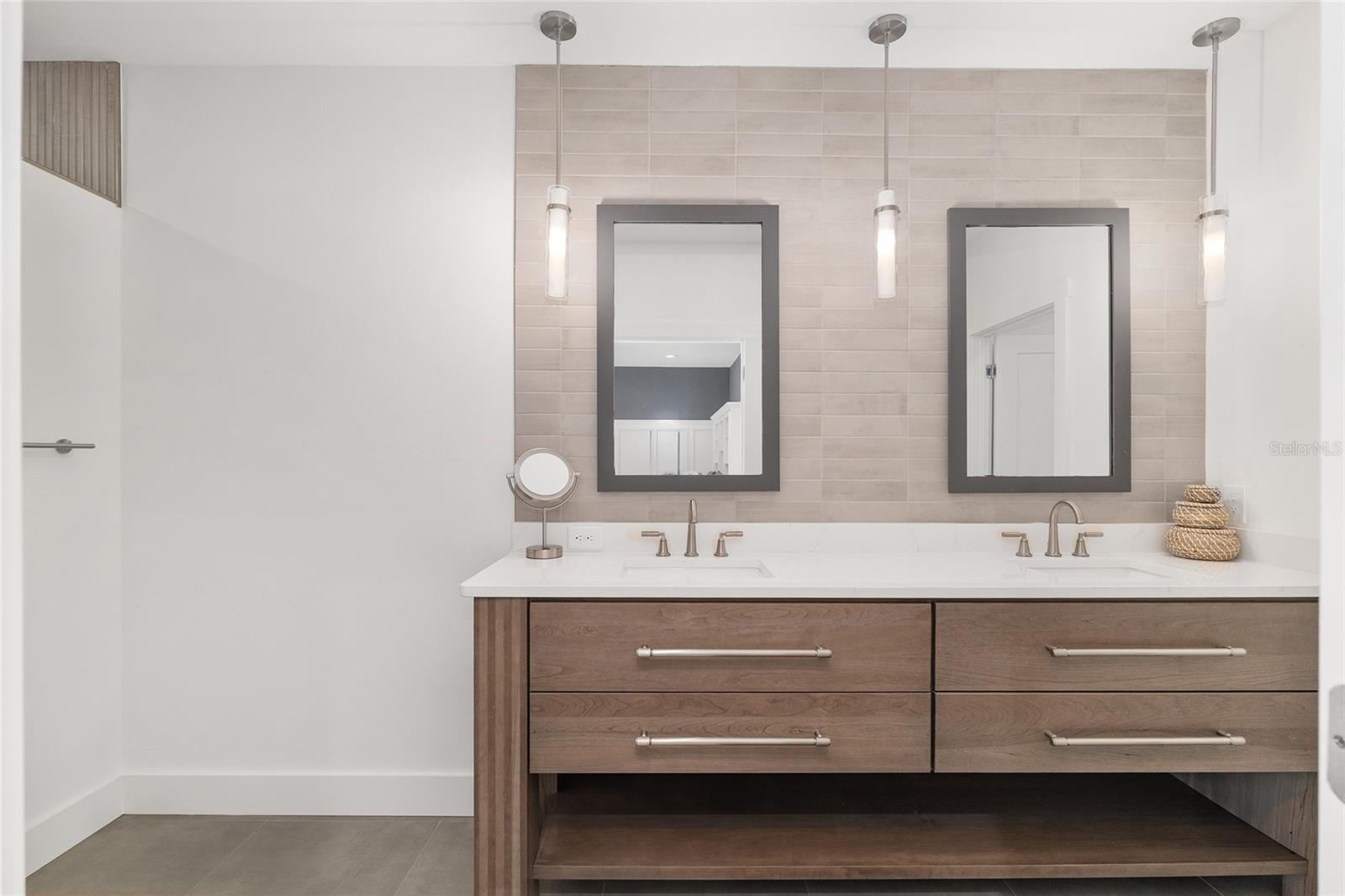 Image 31 of 68 For 601 23rd Street