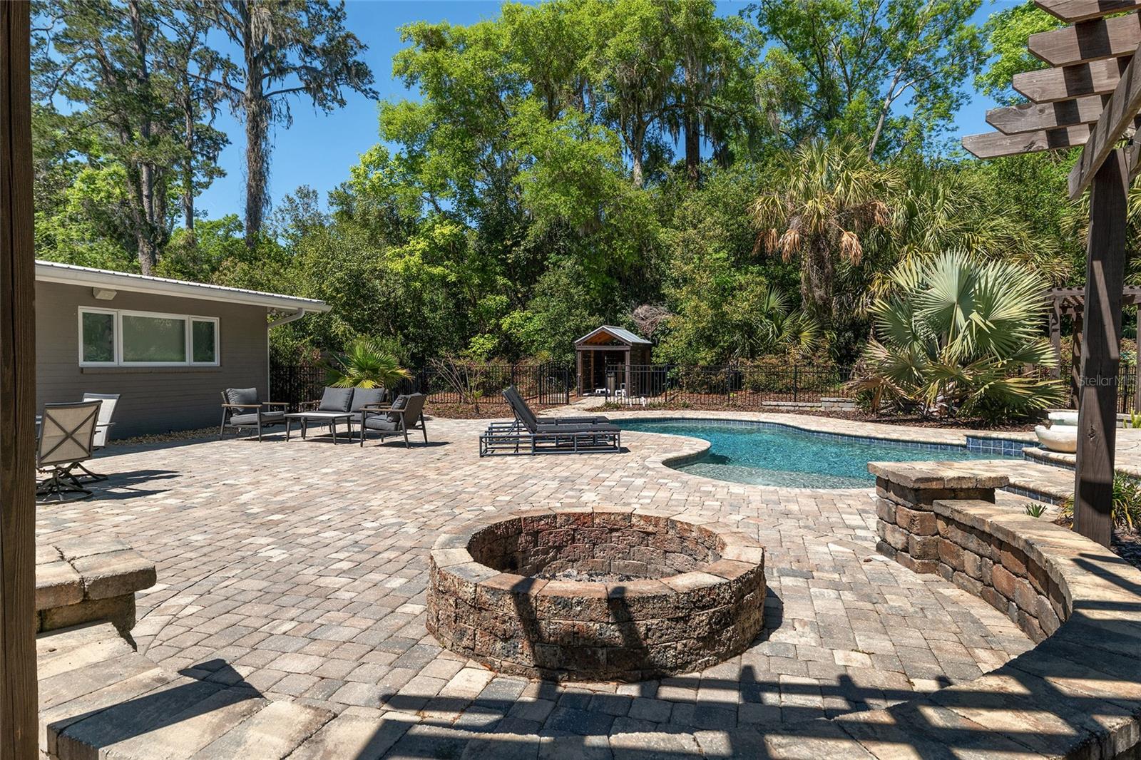 Image 56 of 68 For 601 23rd Street
