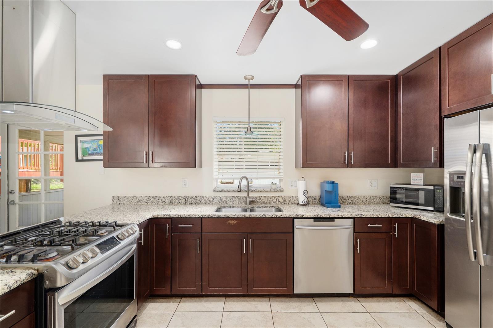 Image 13 of 44 For 3331 30th Avenue