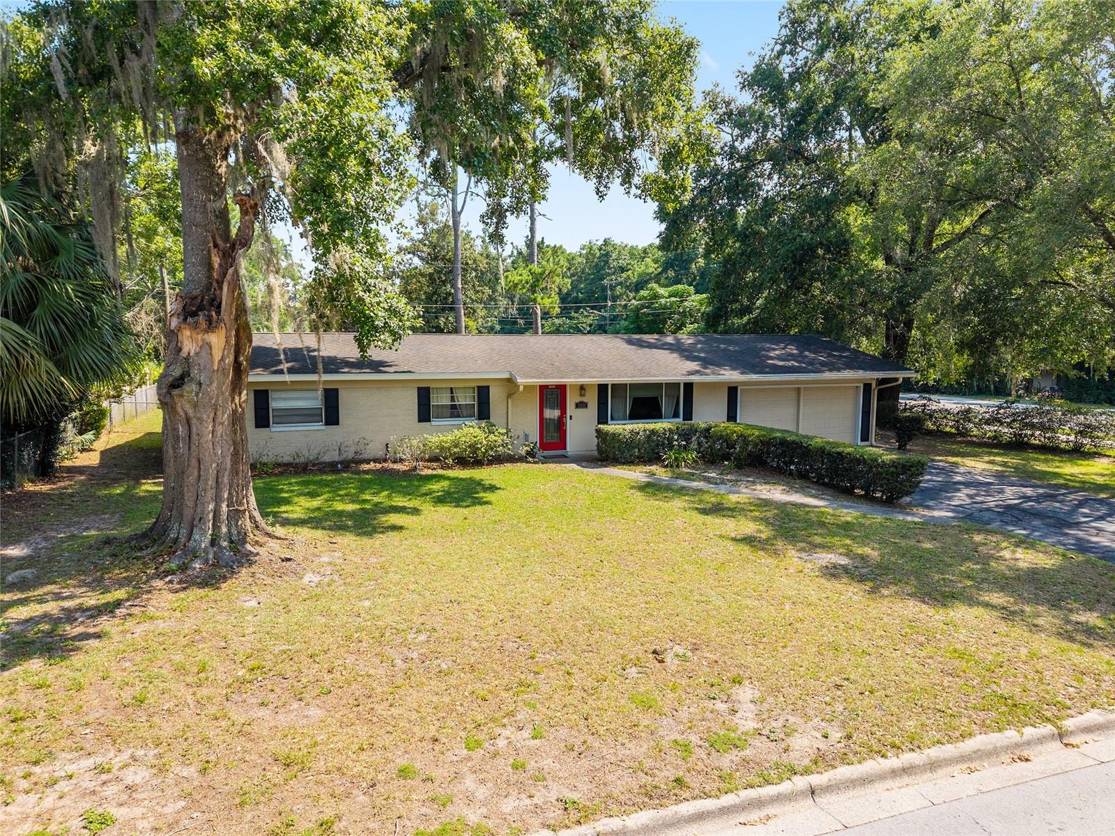 Image 3 of 44 For 3331 30th Avenue