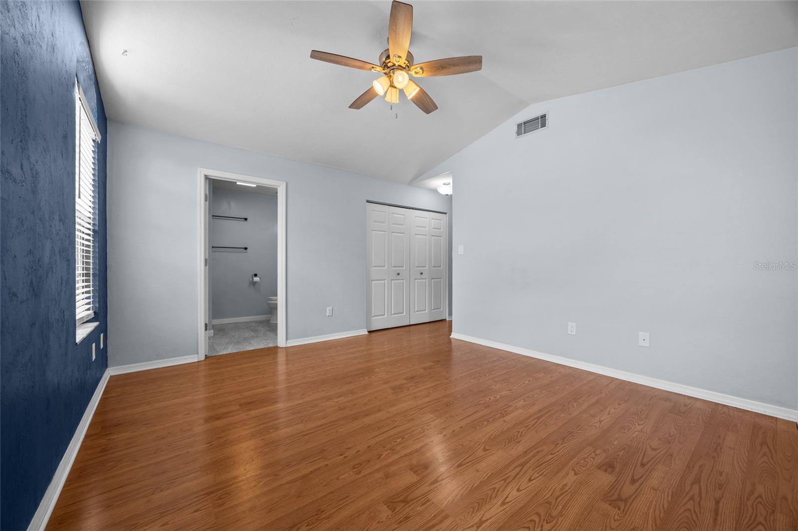 Image 15 of 26 For 2829 39th Avenue