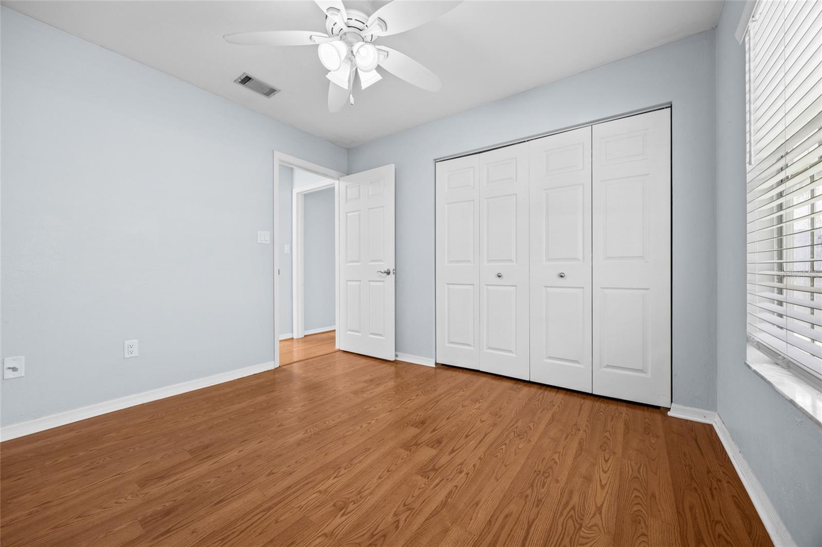 Image 18 of 26 For 2829 39th Avenue