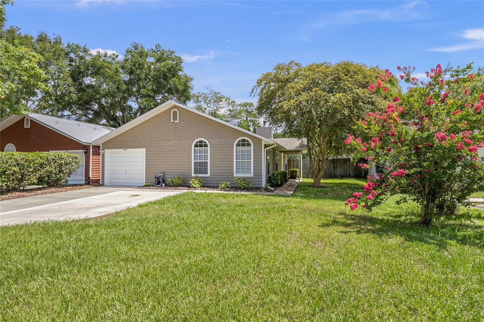 Image 2 of 26 For 2829 39th Avenue
