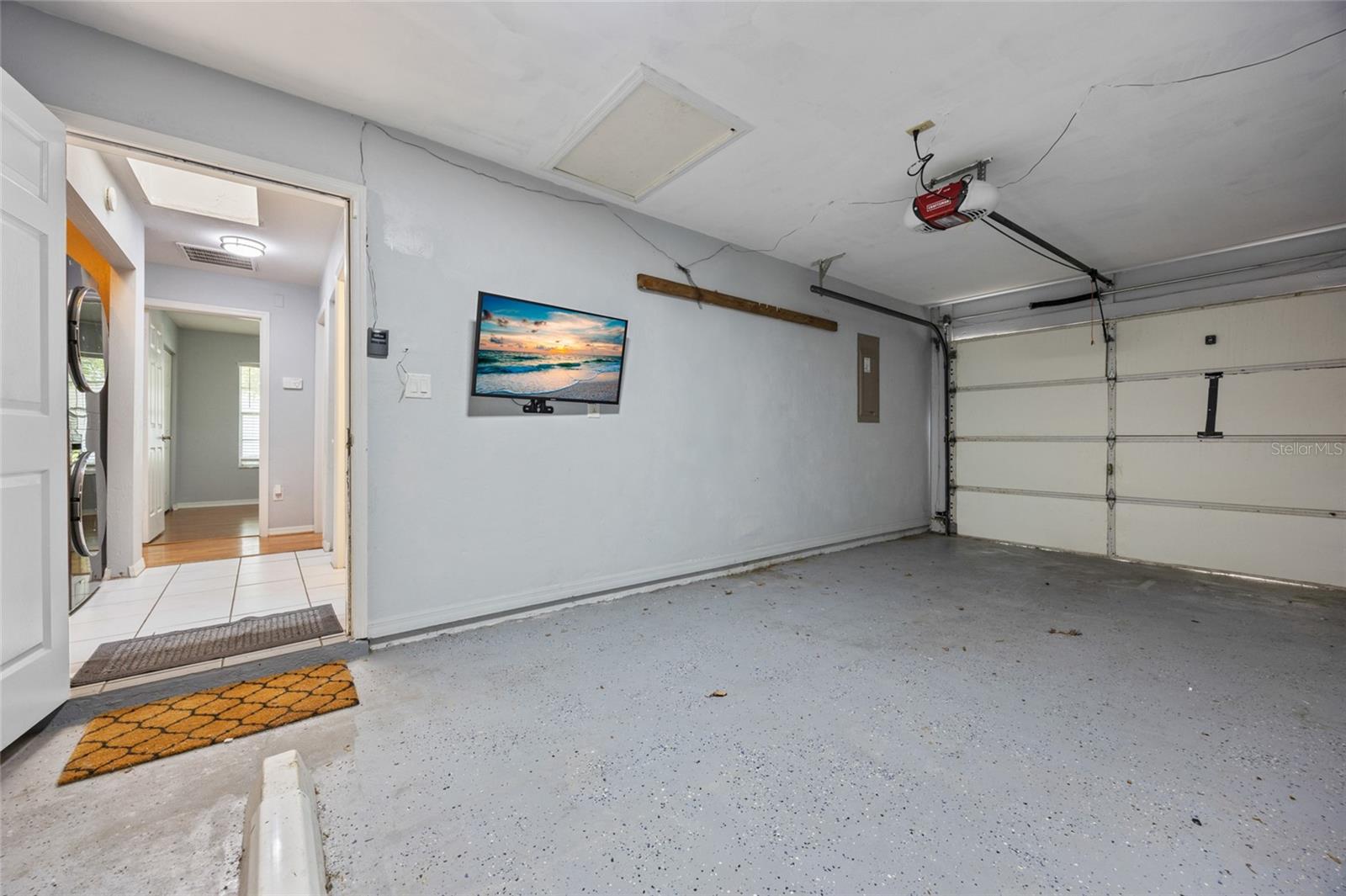 Image 22 of 26 For 2829 39th Avenue