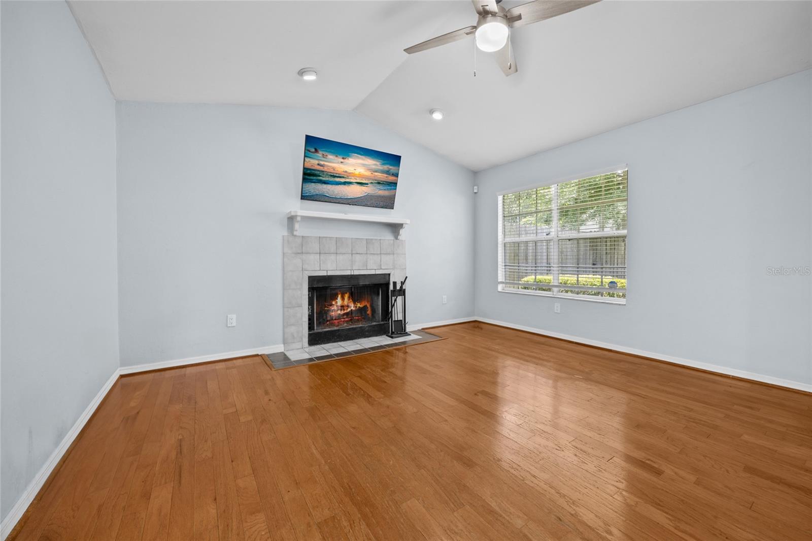Image 6 of 26 For 2829 39th Avenue