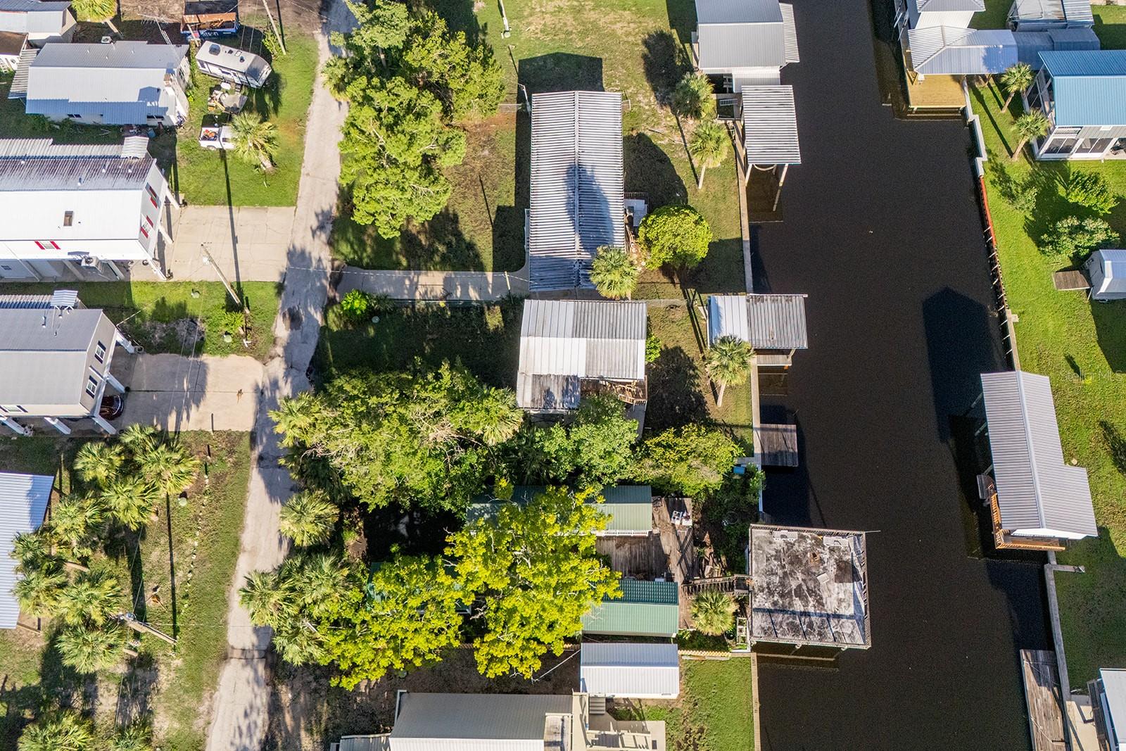 Image 22 of 37 For 94 899 Avenue