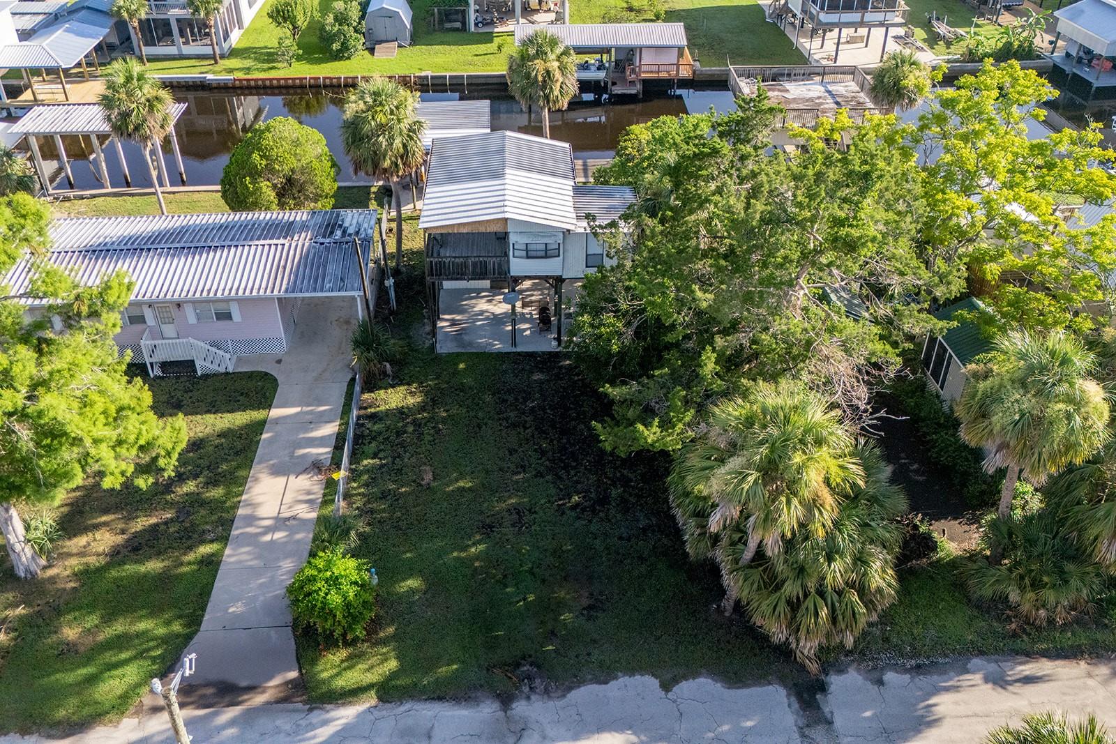 Image 31 of 37 For 94 899 Avenue