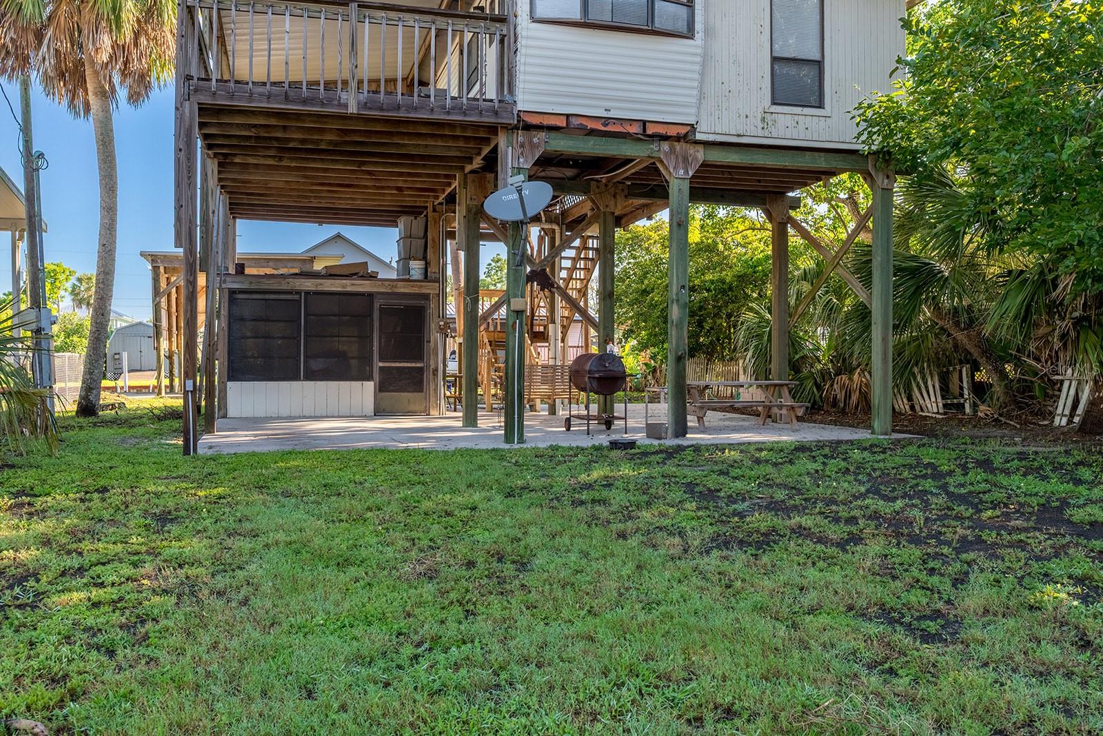 Image 4 of 37 For 94 899 Avenue