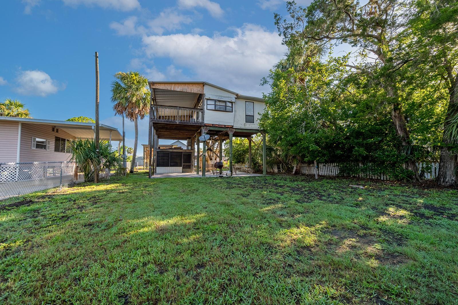 Image 5 of 37 For 94 899 Avenue