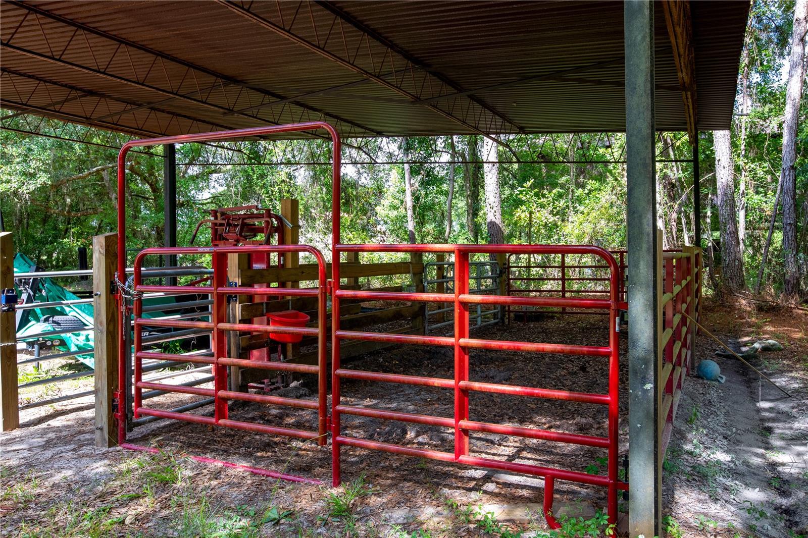 Image 59 of 72 For 2527 County Road 225