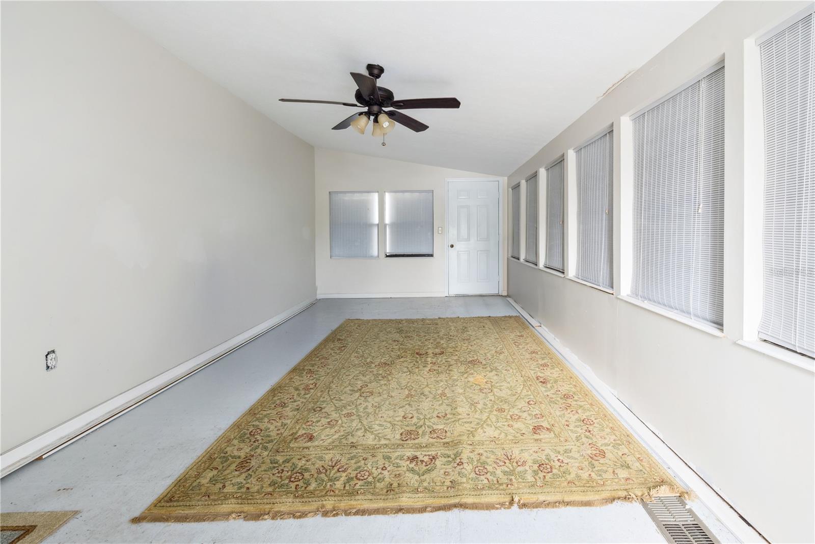 Image 11 of 41 For 28 229th Street