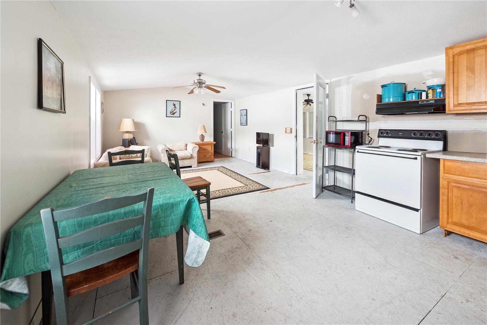 Image 16 of 41 For 28 229th Street